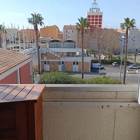 Plage, Port, Cap D'agde Apartment *